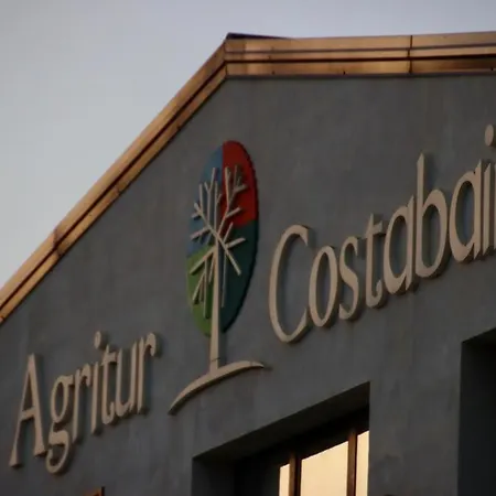 Agriturcostabaira Farm stay Caltagirone
