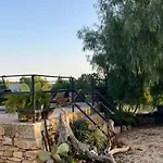 Agriturcostabaira مزرعة للإقامة كالتاجيروني
