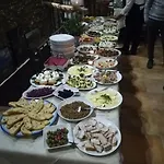 Agriturcostabaira مزرعة للإقامة *