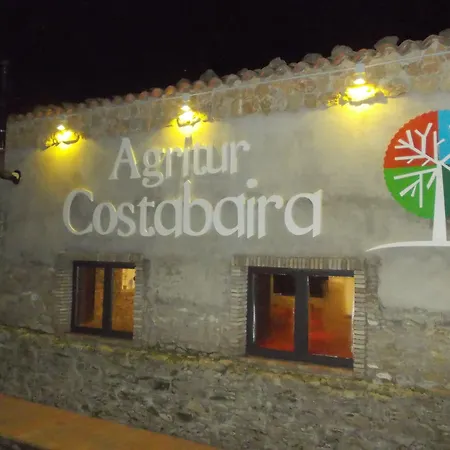 Agriturcostabaira مزرعة للإقامة *